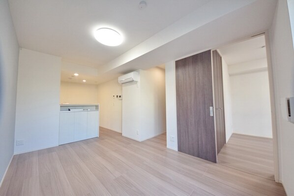 グランデュール春日の物件内観写真